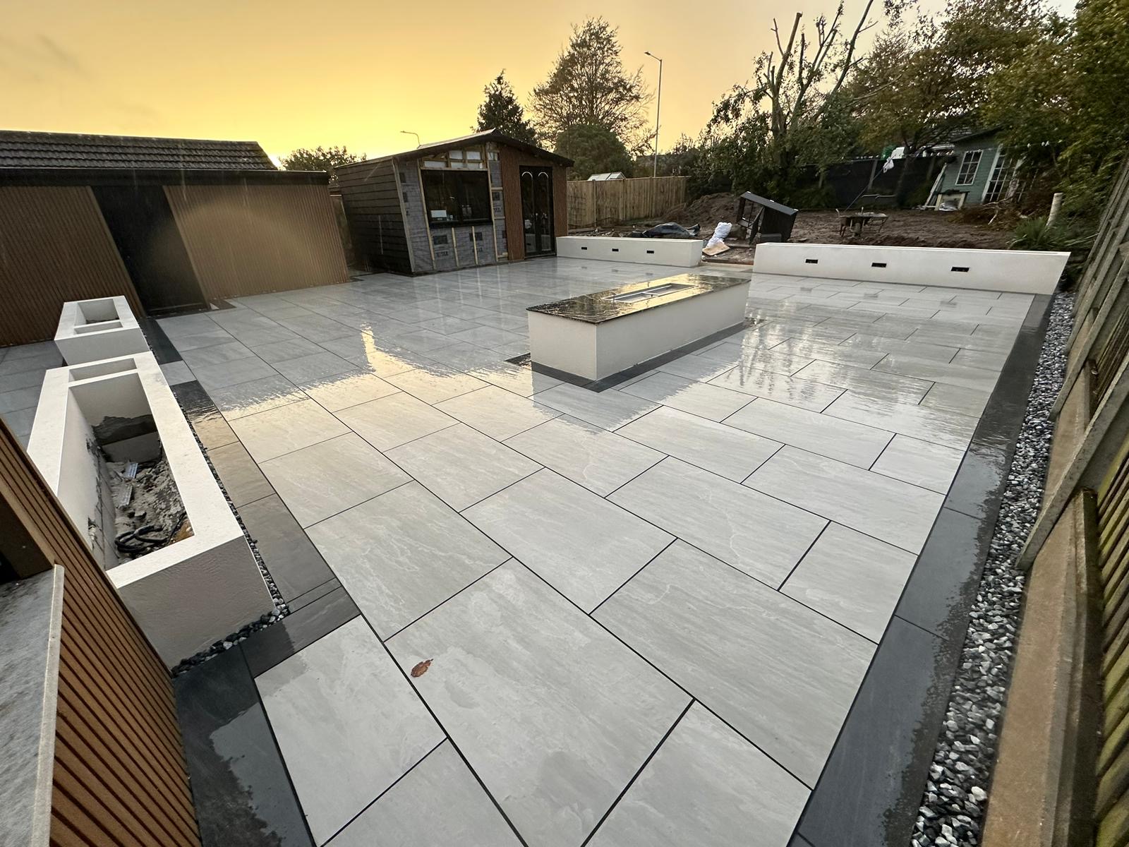 Porcelain patio tiles example 8